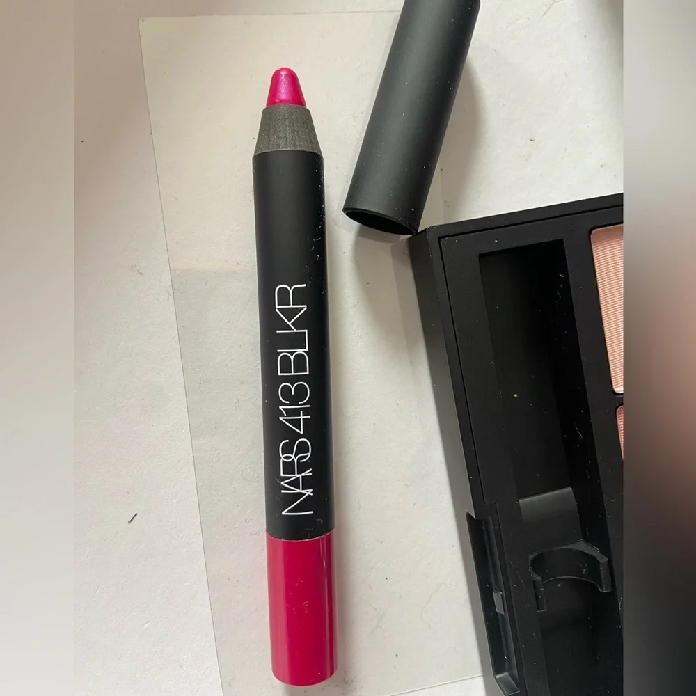 NARS 413 BLKR Blush Palette with full-size Matt pencil. Limited edition !!